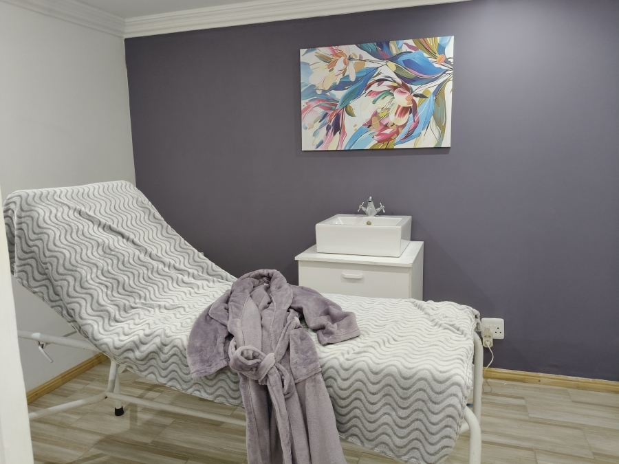 Commercial Property for Sale in Jeffreys Bay Central Eastern Cape